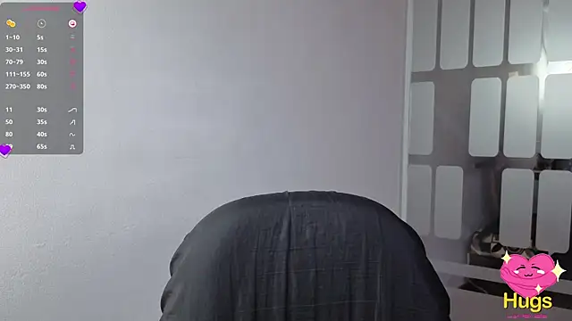 chloehanna Adlı Modelin Canlı Sohbet Odası