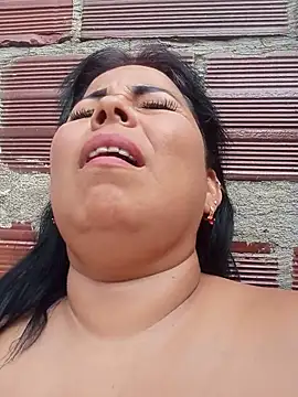 Mother-Big-tits Live Chatraum