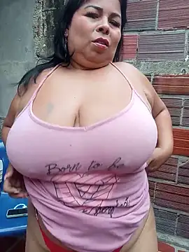 חדר צ'אט בשידור חי של Mother-Big-tits