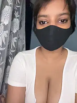 Cute_Marina লাইভ চ্যাট রুম