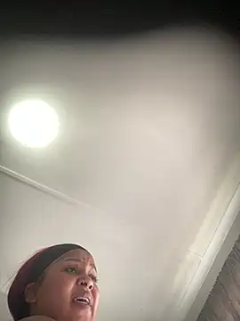Amberr_Roose Ruang Obrolan Langsung