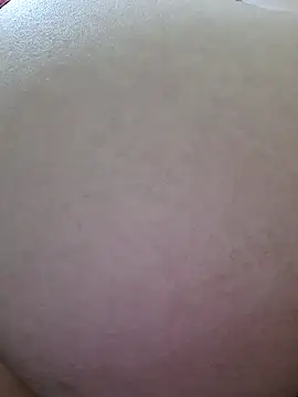Živá chatovací místnost YennyeLa