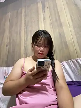 love_pusy09n Live chat-huone