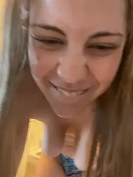 Sala de chat ao vivo de elliepixie