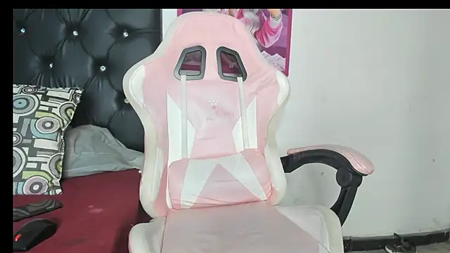 Chat soba uživo modela alahia66