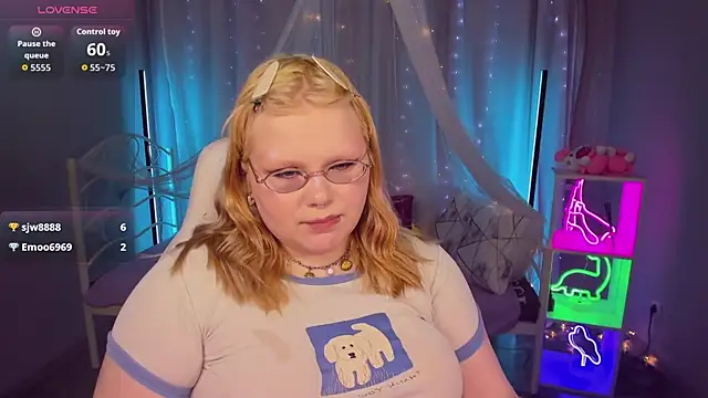 LottieReed Live chatroom
