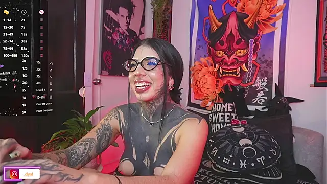 Dalia_Vorhees – live chatrum