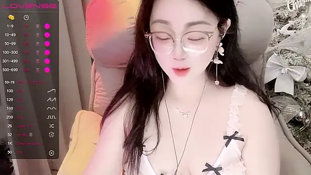 Monica-666888-n Live chat-huone