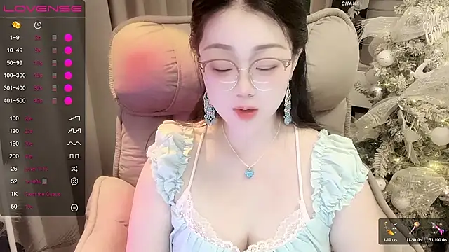 Monica-666888-'s Live Chat Room