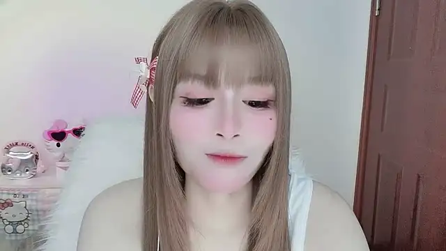 -zhuzhu-999- – Naživo chatovacia miestnosť