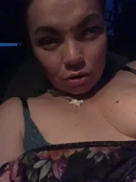ElizavetaCream Ruang Obrolan Langsung