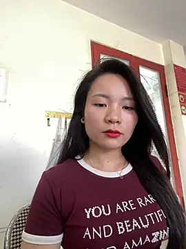 Charming-girl-: онлайн-чат