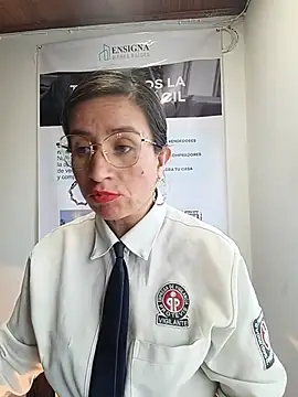 Pokój czatu na żywo – Valentina--1