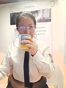 Chat ao vivo de Valentina--1