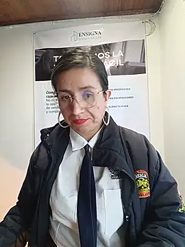 Valentina--1's Live XXX Chat