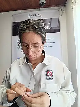 Sala de chat ao vivo de Valentina--1