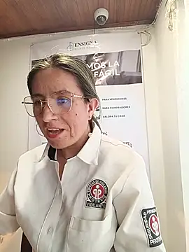Sala de chat ao vivo de Valentina--1