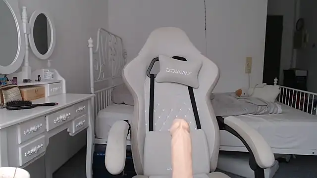 bellefleurrr Adlı Modelin Canlı Sohbet Odası
