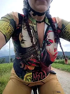 LAPOTRA_04 чат на живо