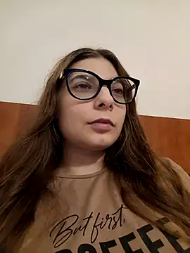 sweetbabygirlforyou's Live Chat Room