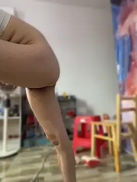 Živá chatovací místnost Zuzu-6