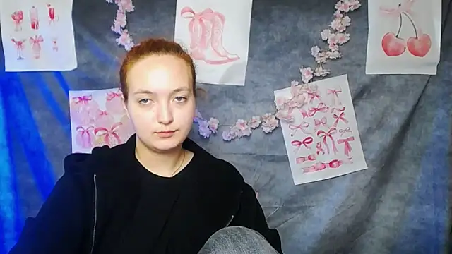 חדר צ'אט בשידור חי של MissAriaa