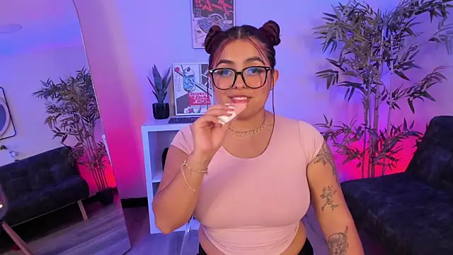 Sala de chat en directo de sammyy_owens_