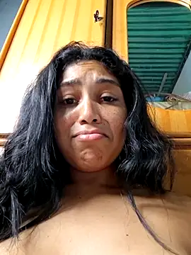 Putaalexa's Live Chat Room