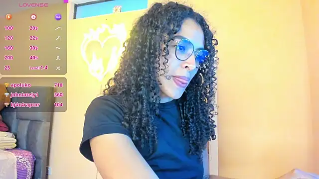 Keniia_rizz Adlı Modelin Canlı Sohbet Odası