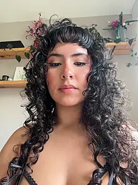 SugarTroubl33 Live Chatraum
