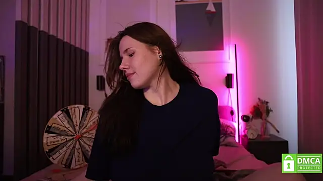 girl_u_never_met Live Chatraum