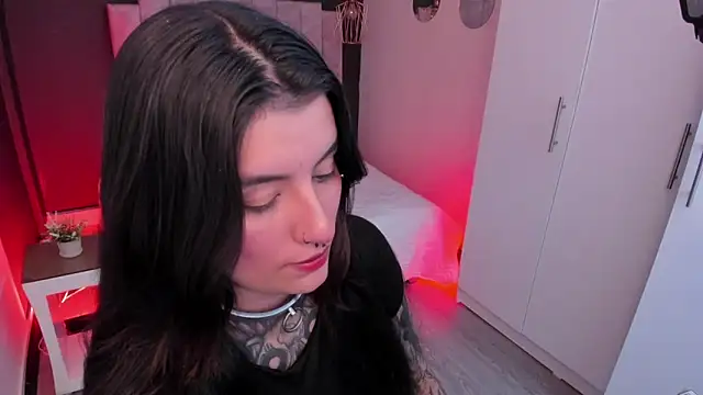 Chatroom en direct de mia_jagger