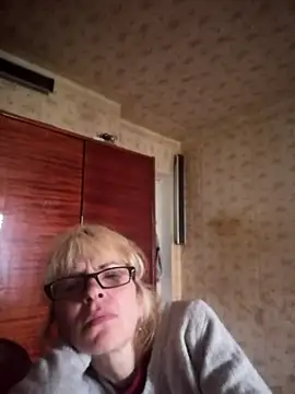 Georgette466's Live Chat Room