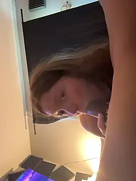 Chat soba uživo modela stonerbaby