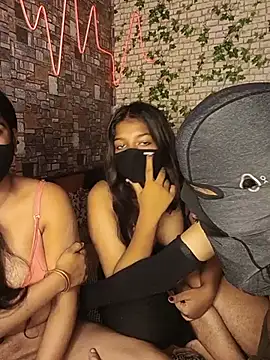 Chut_Maro_fun_kro – live sex-cam-show