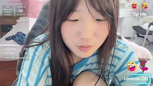 zhnlky Live Chatraum