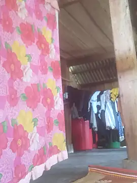 Živá chatovací místnost HGiasexy69