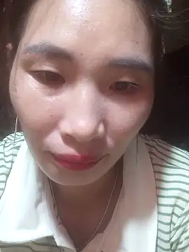 HGiasexy69 Adlı Modelin Canlı Sohbet Odası