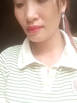 HGiasexy69 Adlı Modelin Canlı Sohbet Odası