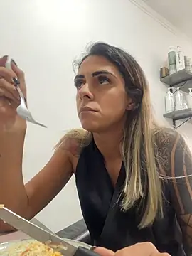 Živá chatovací místnost sabrinaneves