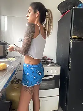 غرفة دردشة sabrinaneves المباشرة