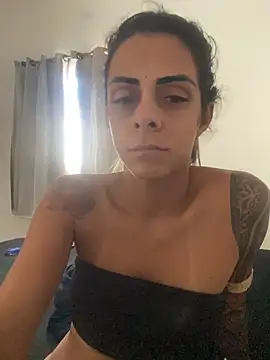 sabrinaneves élő chatszobája