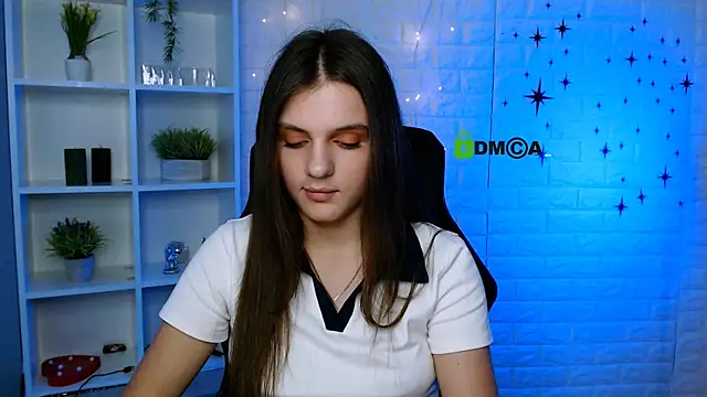Pokój czatu na żywo – lisa_dark_