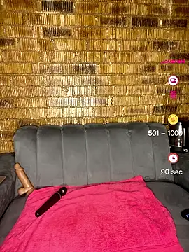חדר צ'אט בשידור חי של SP1CY_MOMMY