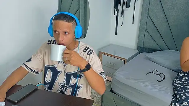 Sala de chat ao vivo de DamianandEva