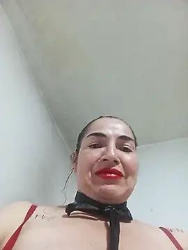 MaryRoze_'s Live Chat Room