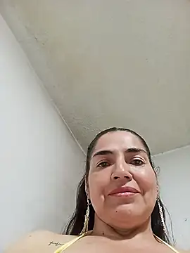 MaryRoze_ Adlı Modelin Canlı Sohbet Odası