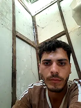 הופעת סקס קאם בשידור חי של Handsomeboy3344