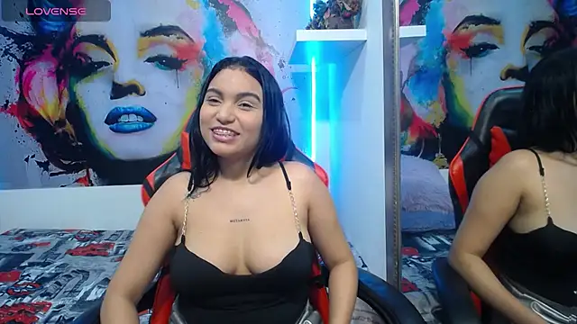 valeria_martinez19 即時聊天室