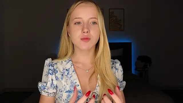 غرفة دردشة adele_armass المباشرة